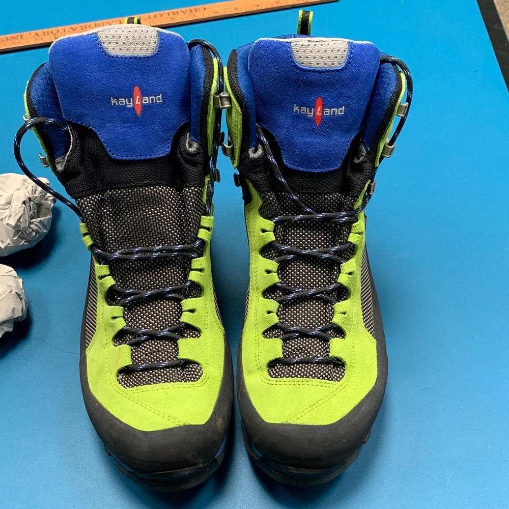 Men's Kayland Cross Mountain Boots. Only worn briefly.